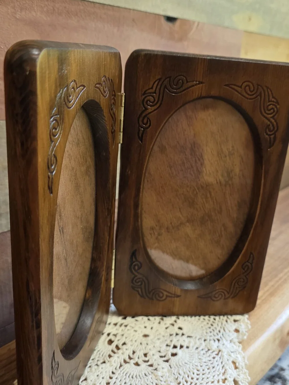 Wooden Hinged Picture Frame - Brown